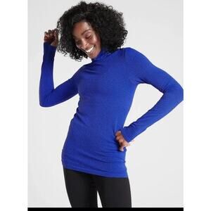 Athleta Flurry Peak Turtleneck Tanzanite Blue Black